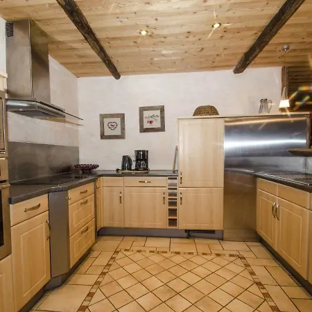 Apartman Rustic In France With Balcony *