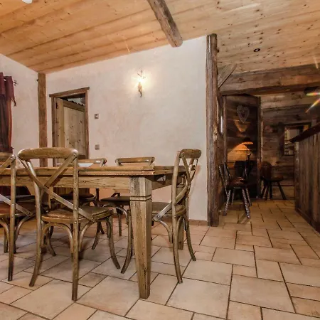 Apartman Rustic In France With Balcony